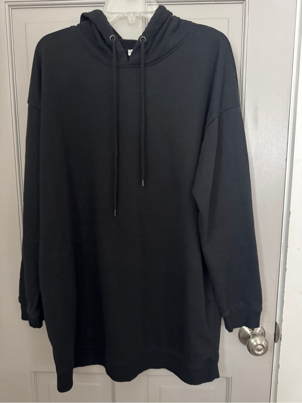 Zenana Outfitters Black Hooded Pullover Sweatshirt